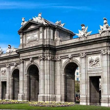 Apartamento IV Alcalaretiro Ideal Parejas 马德里 外观 照片