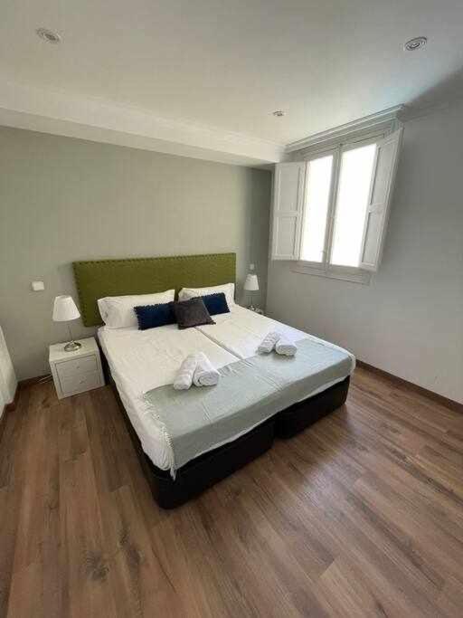 Apartamento IV Alcalaretiro Ideal Parejas 马德里 外观 照片