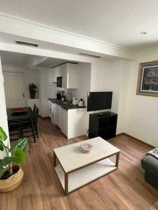 Apartamento IV Alcalaretiro Ideal Parejas 马德里 外观 照片